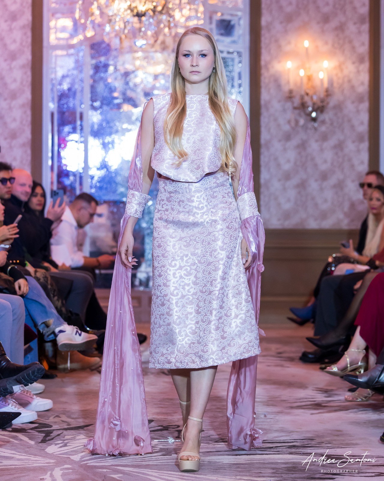 The Showstopper — 1
